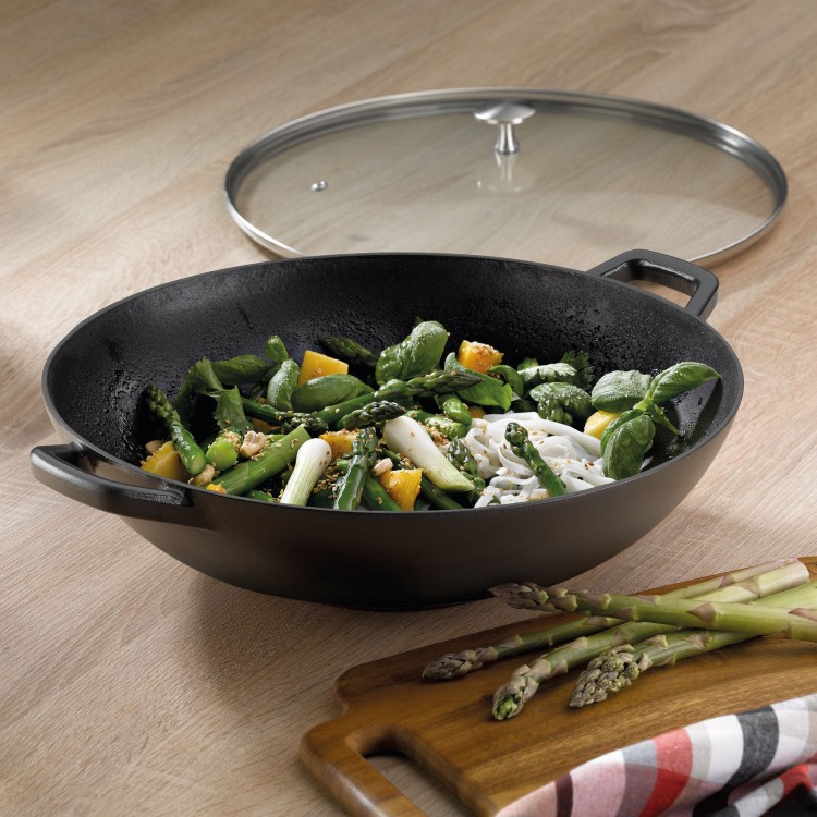 Wok ze szklaną pokrywą, żeliwo emaliowane, śred.36 cm, 4 l, wys. 10 cm, czarny