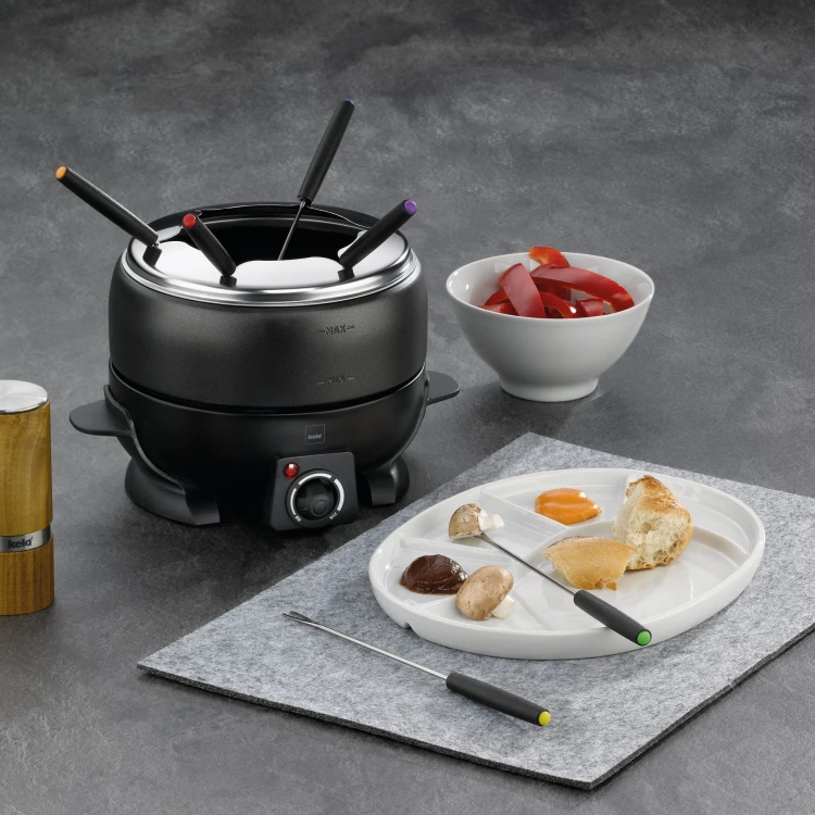 Fondue elektryczne, dla 6 os., 1,7 l, 26 x 26 x 17 cm