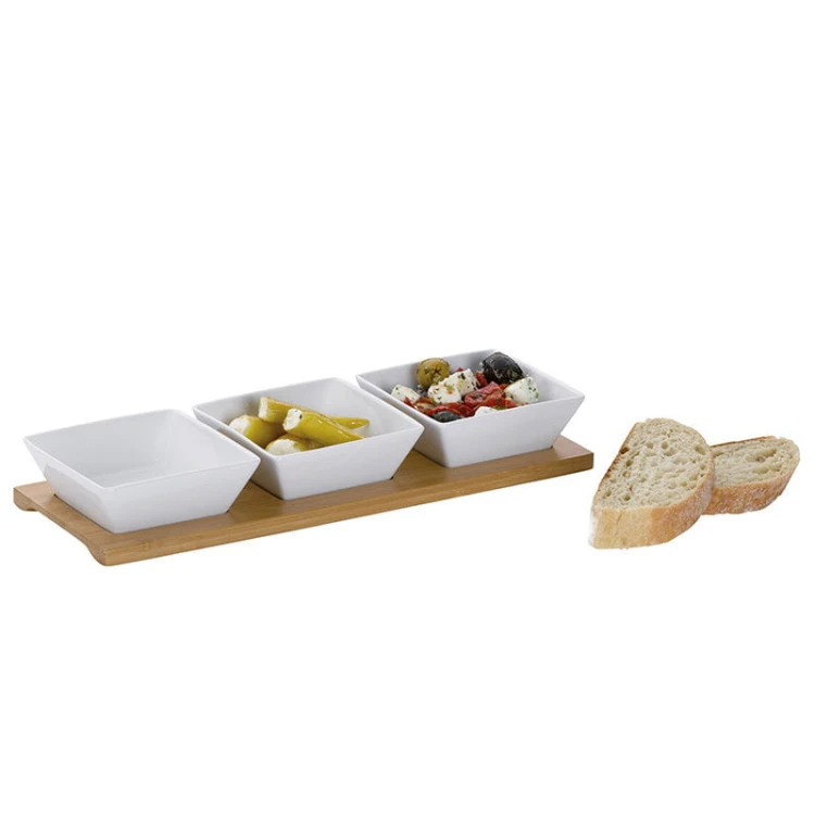 Zestaw 3 kwadratowych porcelanowych miseczek na bambusowej podkładce, 33,5x12x5 cm, białe