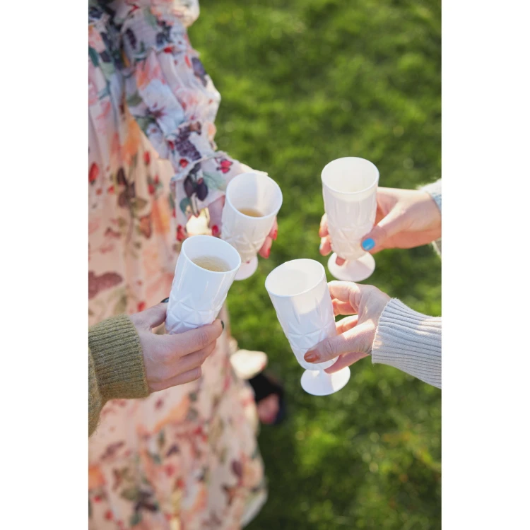 Kieliszki piknikowe do szampana, biały akryl, 4 sztuki, 0,2 l