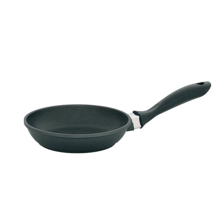 Patelnia, śred. 18 cm